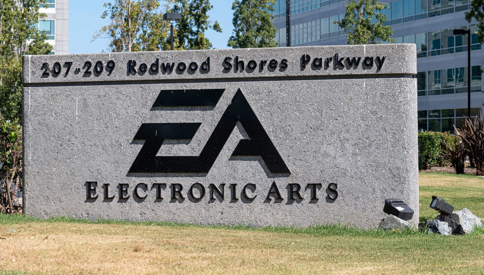 EA Electronic Arts